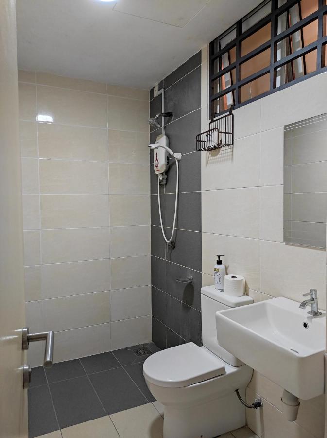Apartment Fa Suite12 At De Centrum Putrajaya-bangi Kajang